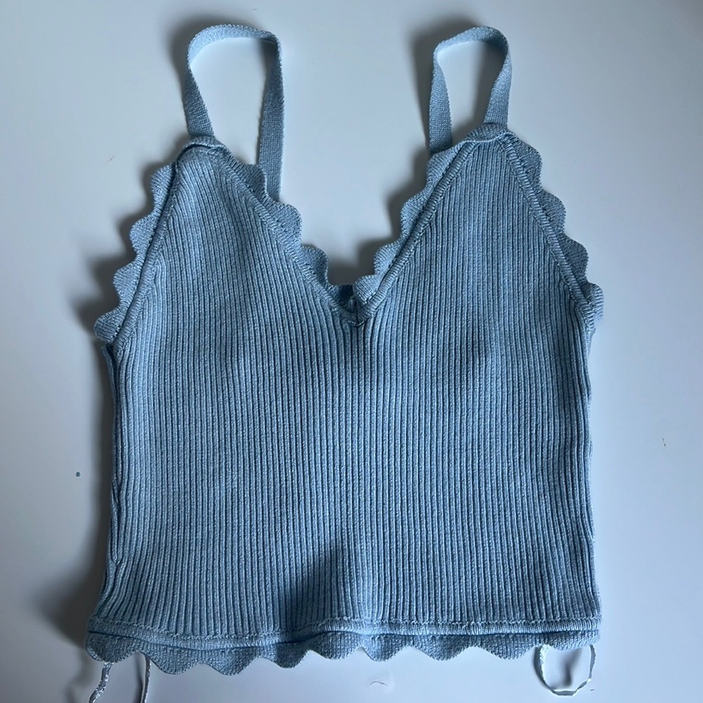 Light blue knit women’s medium tank